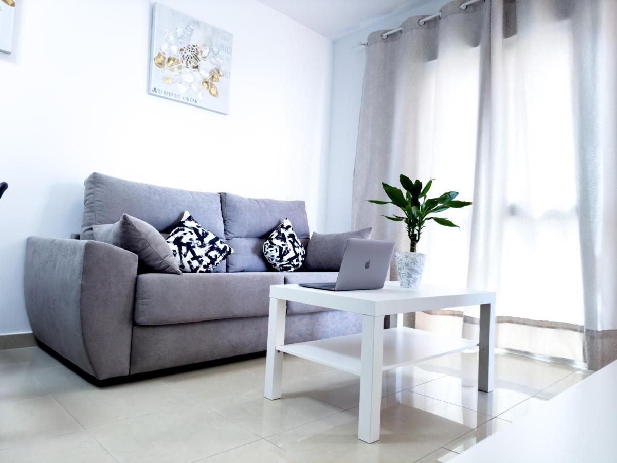 Playa Sun Apartment San Luis de Sabinillas Exterior photo