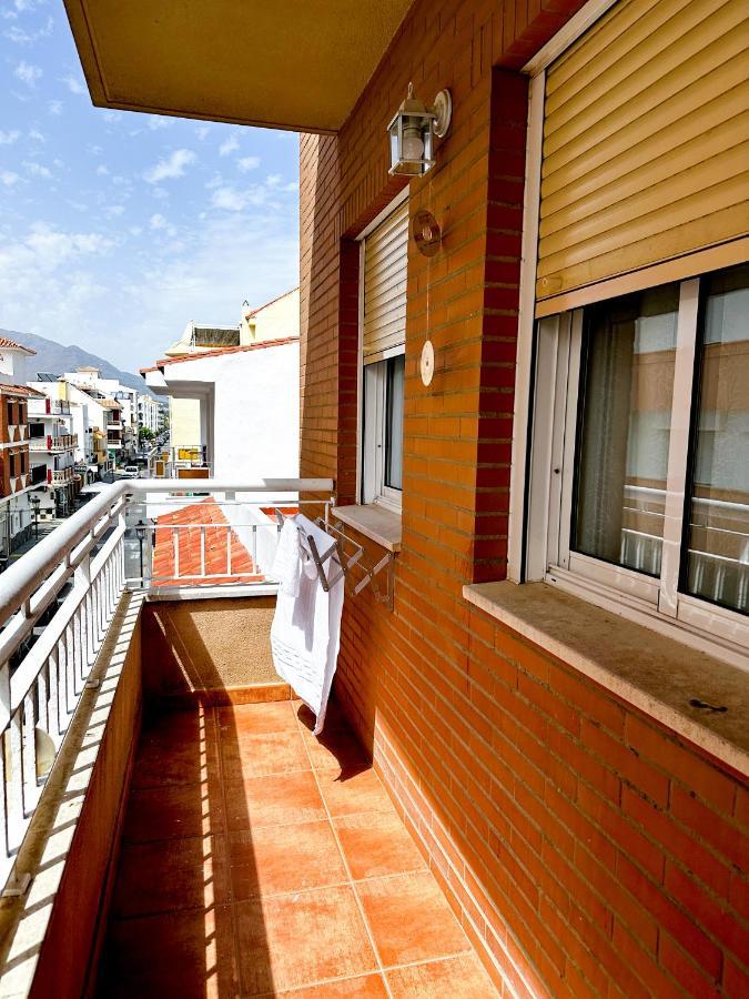 Playa Sun Apartment San Luis de Sabinillas Exterior photo